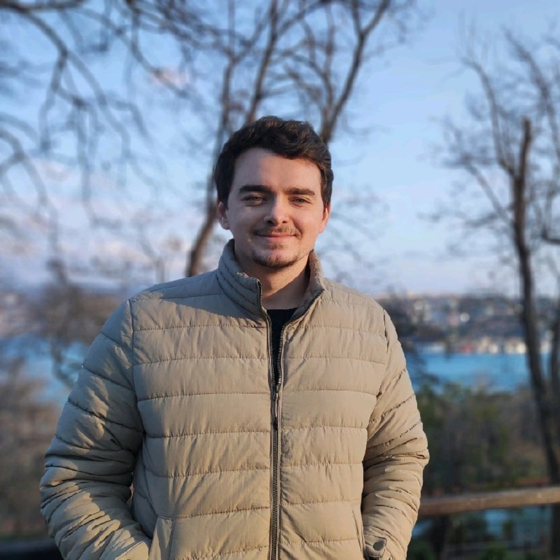 Emirhan Emmez